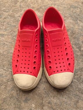 Native Jefferson Slip-On Sneakers in Bright Red with White Toe